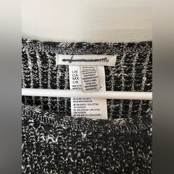 NWOT American Eagle  sweater, size S - Picture 5 of 5